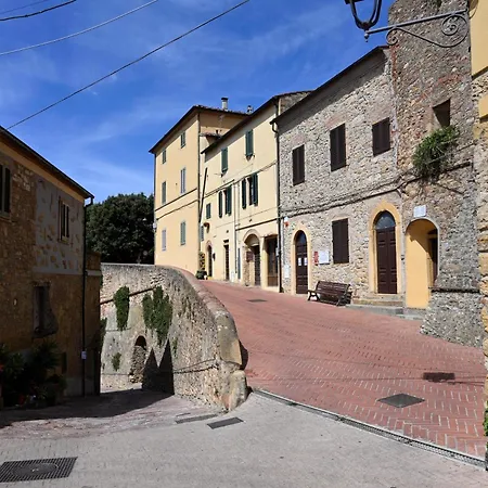 Tramontalba, Luxury With Private Infinity Pool, Panoramic Views Hotel Montescudaio