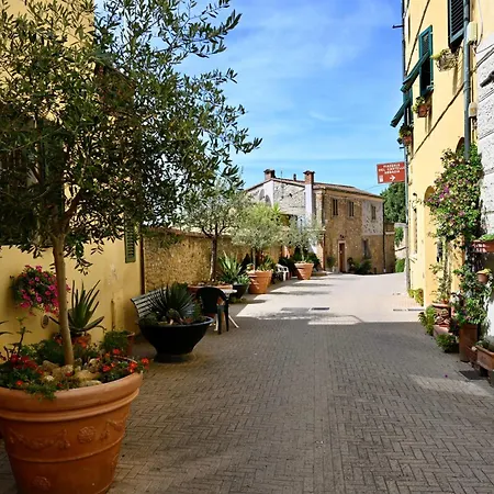 Tramontalba, Luxury With Private Infinity Pool, Panoramic Views Hotel 4*